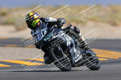 media/Oct-08-2022-SoCal Trackdays (Sat) [[1fc3beec89]]/Turn 16 (125pm)/